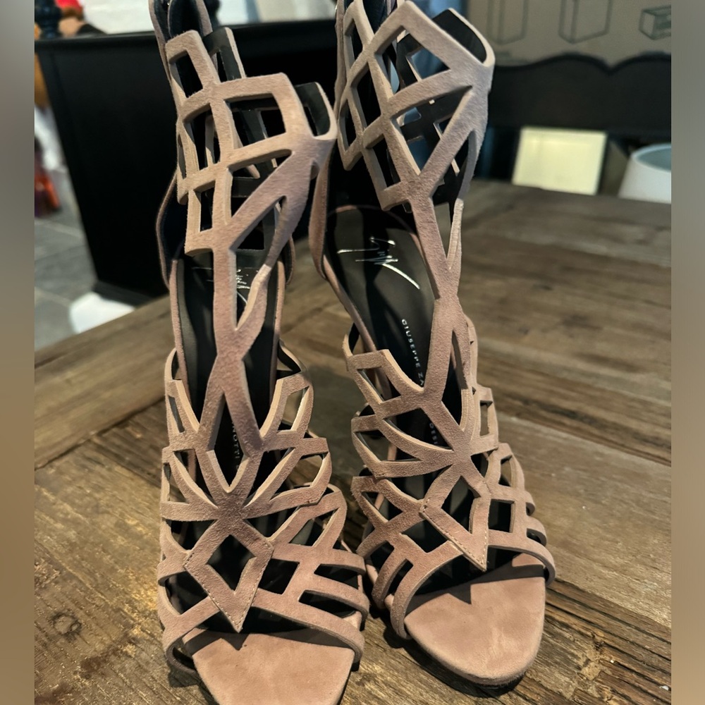 Giuseppe Zanotti Heels - Picture 4 of 4